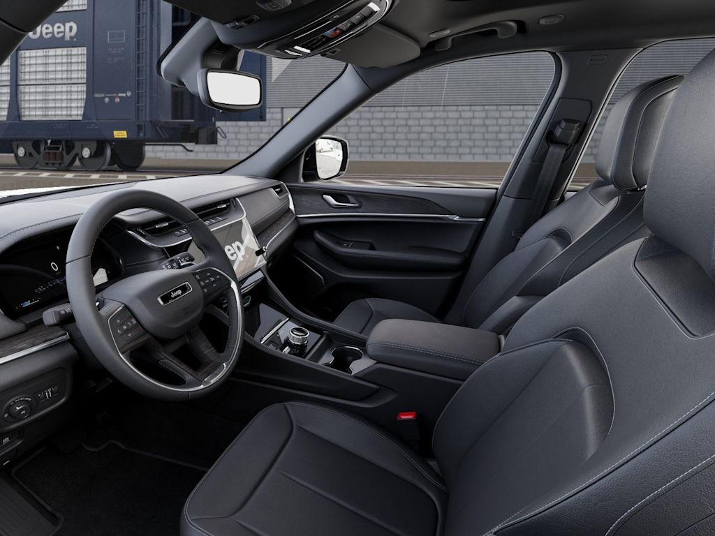 Thumbnail: 2026 Jeep Grand Cherokee - 10