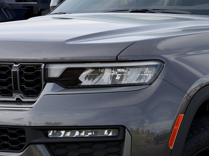 Thumbnail: 2026 Jeep Grand Cherokee - 16