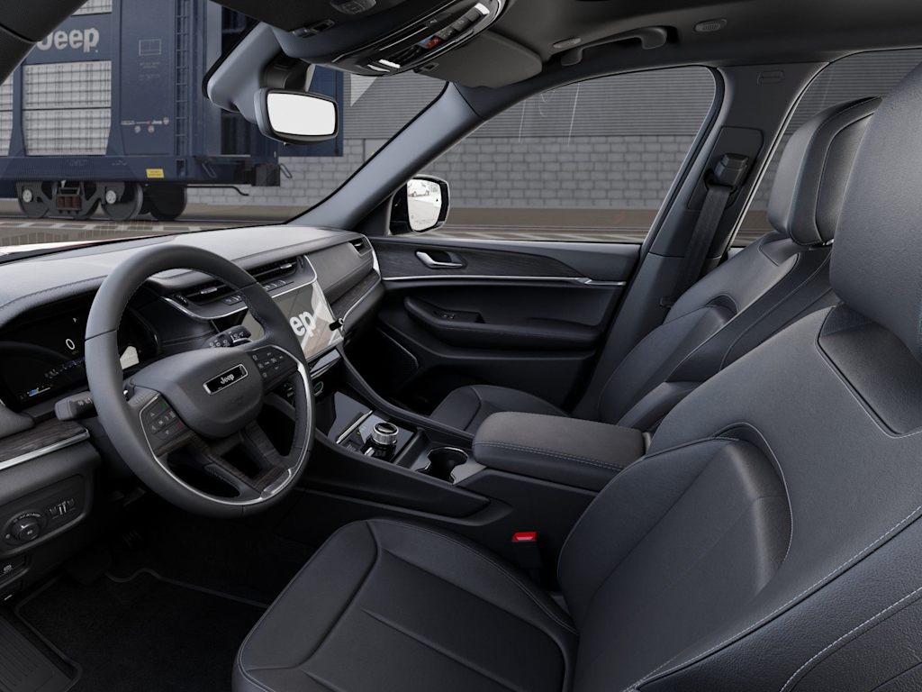 Thumbnail: 2026 Jeep Grand Cherokee - 10