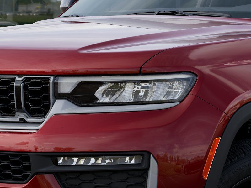 Thumbnail: 2026 Jeep Grand Cherokee - 16