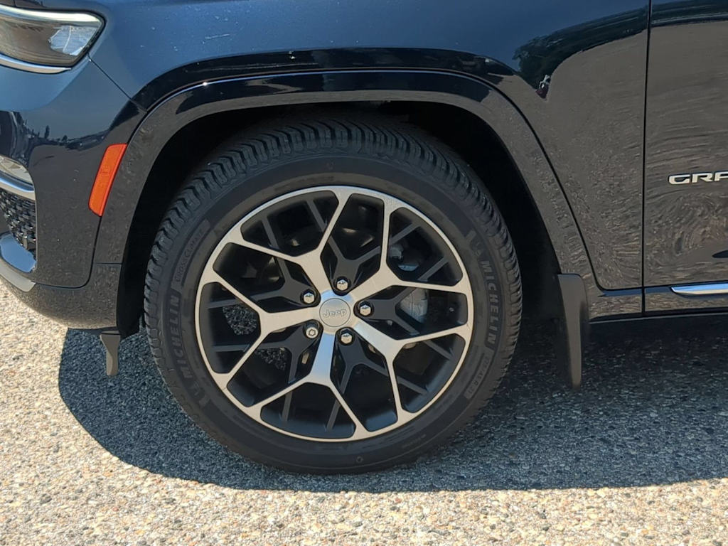 Thumbnail: 2024 Jeep Grand Cherokee - 7