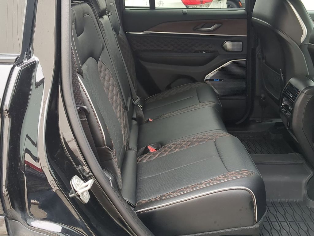 Thumbnail: 2024 Jeep Grand Cherokee - 26