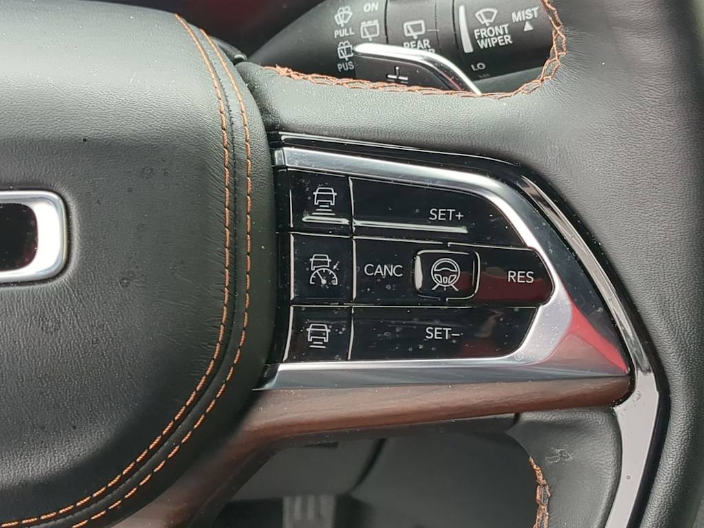 Thumbnail: 2024 Jeep Grand Cherokee - 28