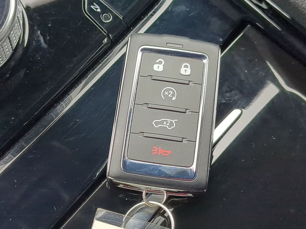 Thumbnail: 2024 Jeep Grand Cherokee - 36