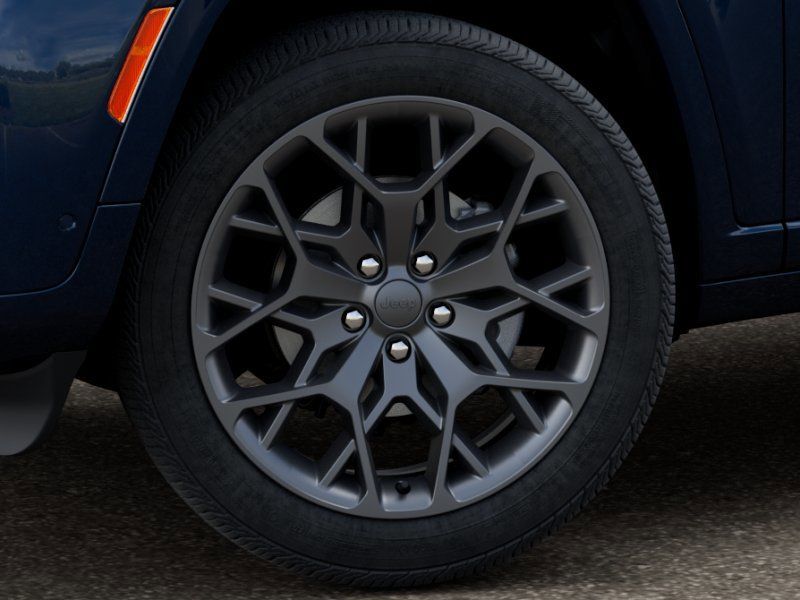 Thumbnail: 2026 Jeep Grand Cherokee - 7