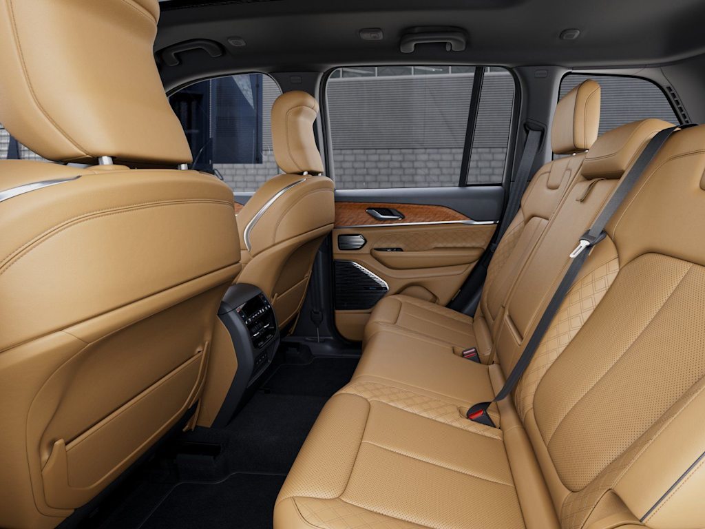 Thumbnail: 2026 Jeep Grand Cherokee - 10