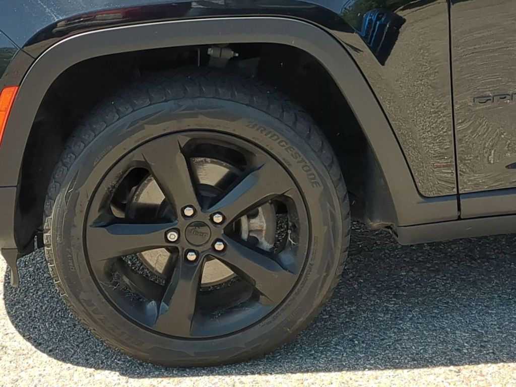 Thumbnail: 2021 Jeep Grand Cherokee L - 8