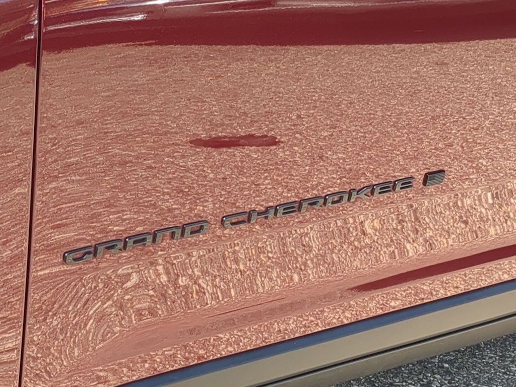 Thumbnail: 2023 Jeep Grand Cherokee L - 24