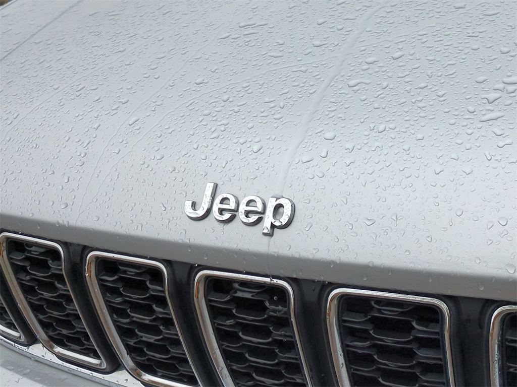 Thumbnail: 2022 Jeep Grand Cherokee L - 7