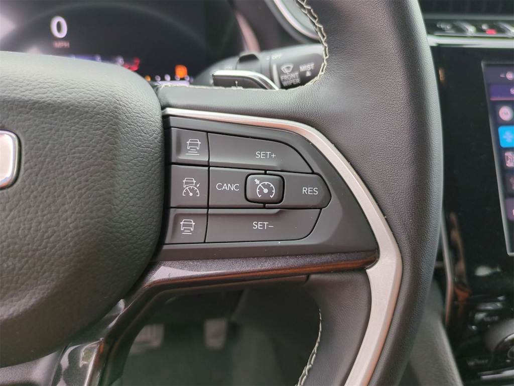 Thumbnail: 2022 Jeep Grand Cherokee L - 30