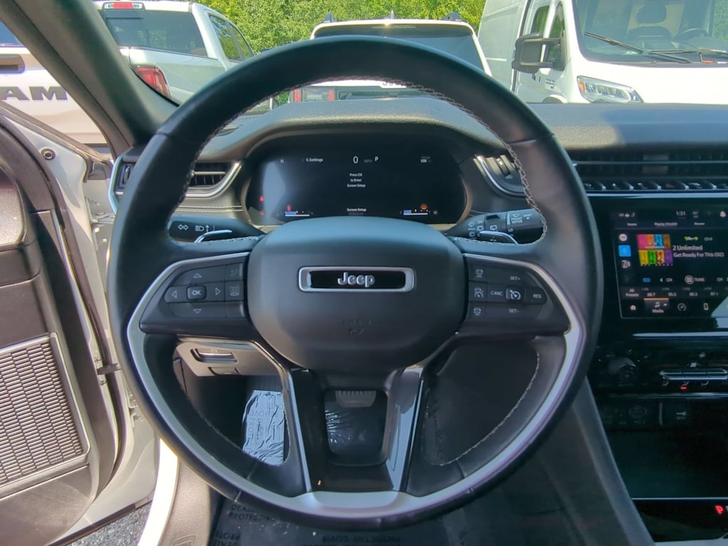Thumbnail: 2022 Jeep Grand Cherokee L - 13