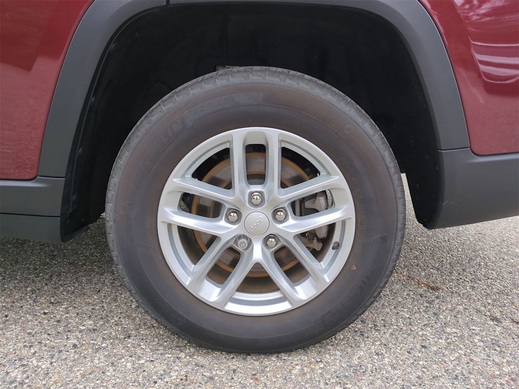 Thumbnail: 2023 Jeep Grand Cherokee L - 8