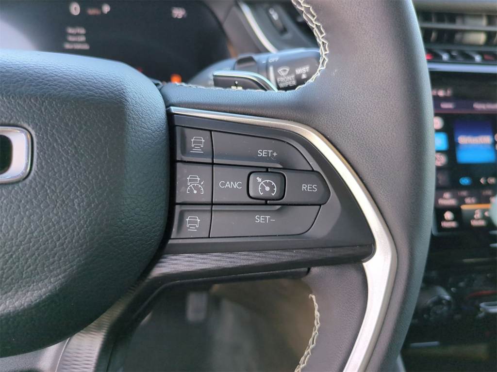 Thumbnail: 2023 Jeep Grand Cherokee L - 30