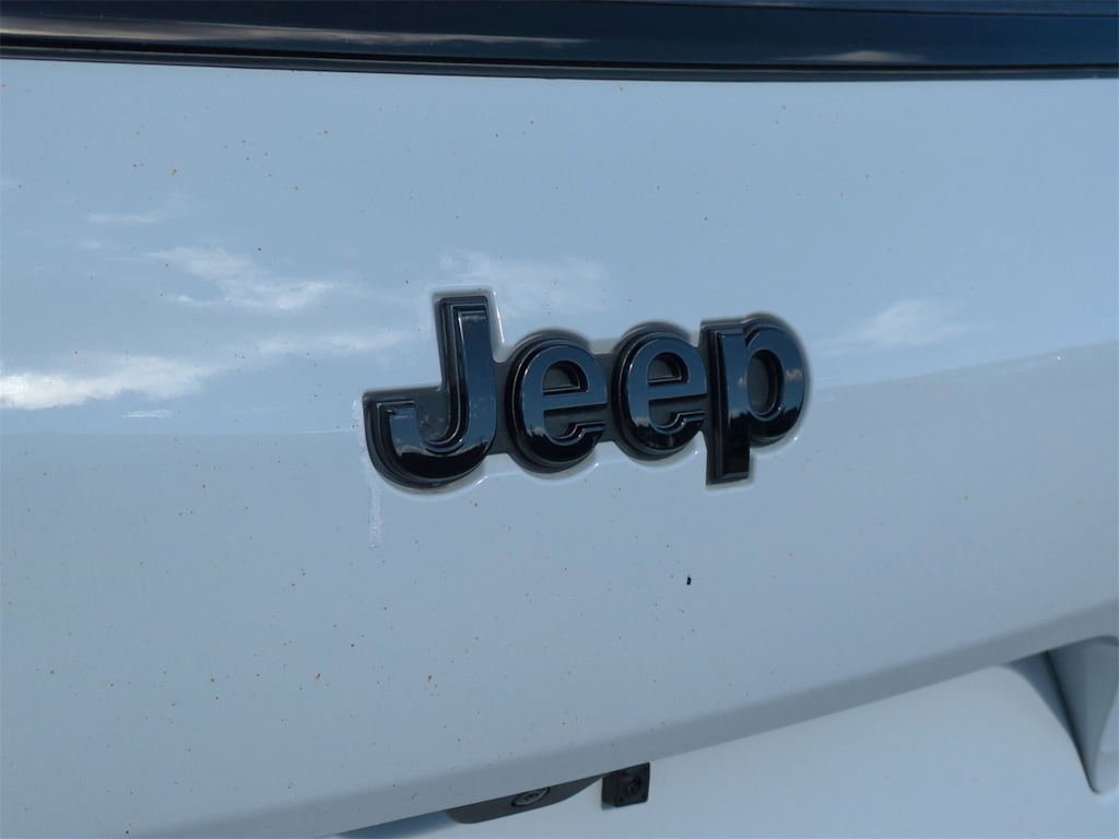 Thumbnail: 2023 Jeep Grand Cherokee L - 7