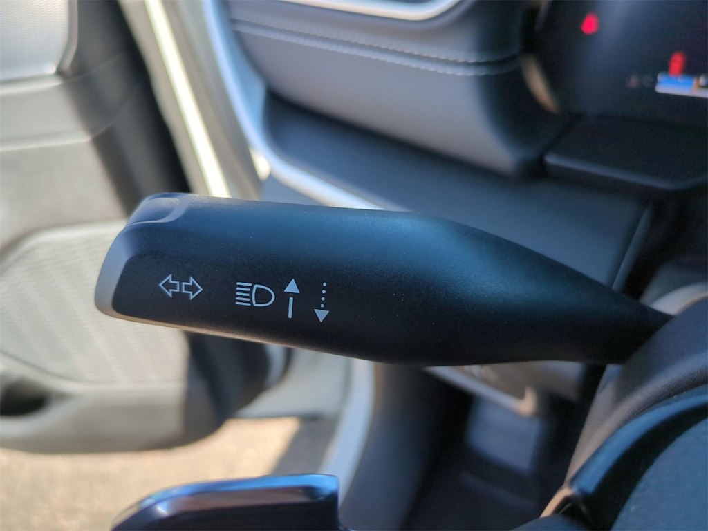 Thumbnail: 2023 Jeep Grand Cherokee L - 32