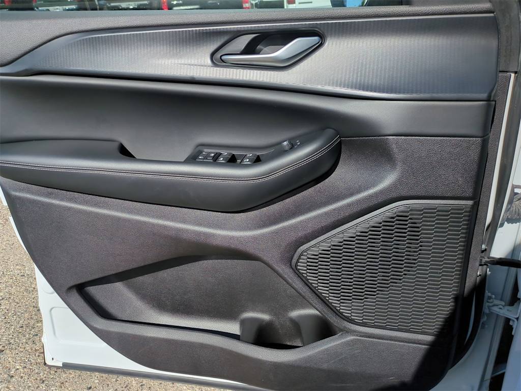 Thumbnail: 2023 Jeep Grand Cherokee L - 34