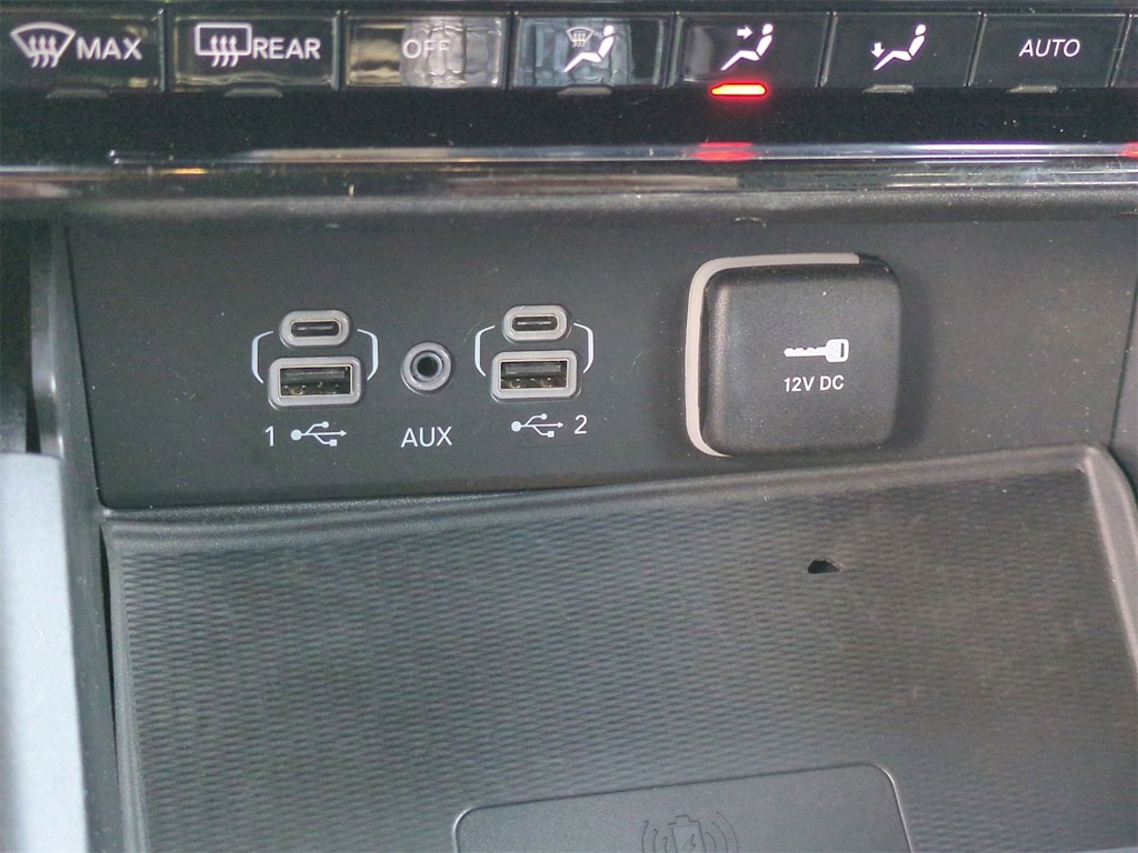 Thumbnail: 2023 Jeep Grand Cherokee L - 35