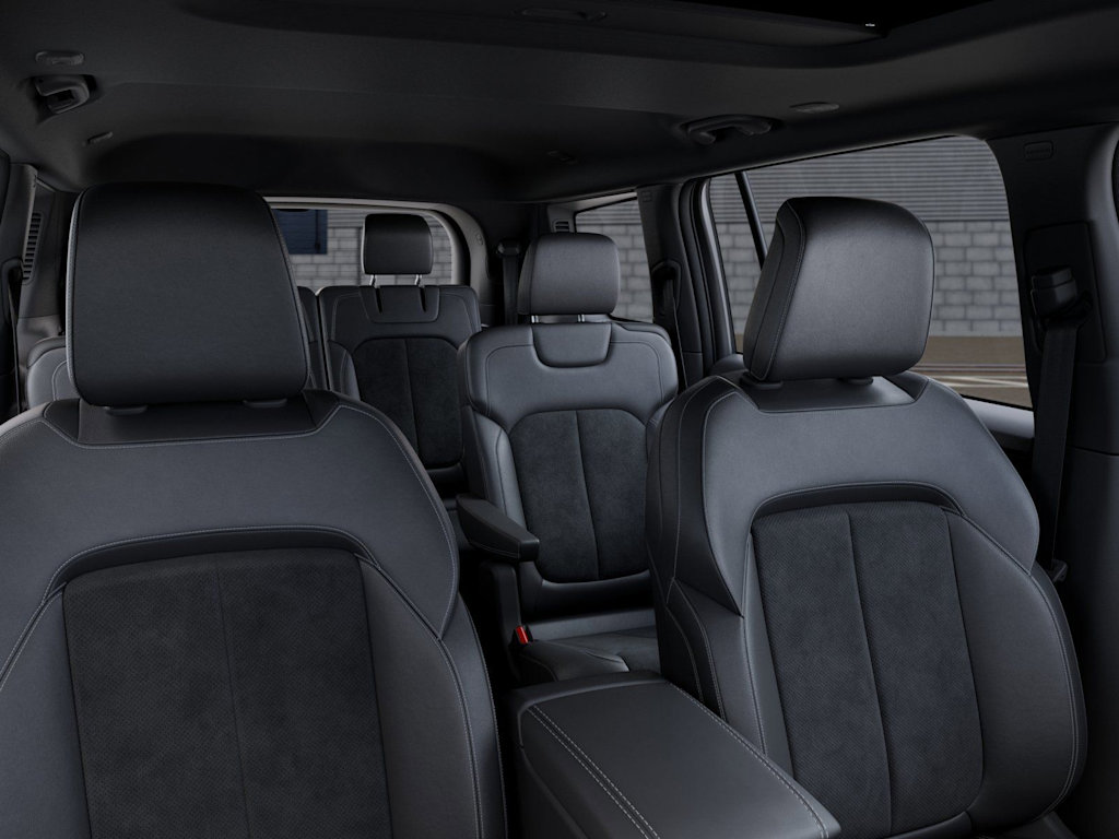 Thumbnail: 2026 Jeep Grand Cherokee L - 26