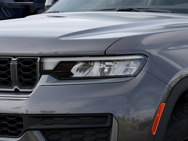 Thumbnail: 2026 Jeep Grand Cherokee L - 16