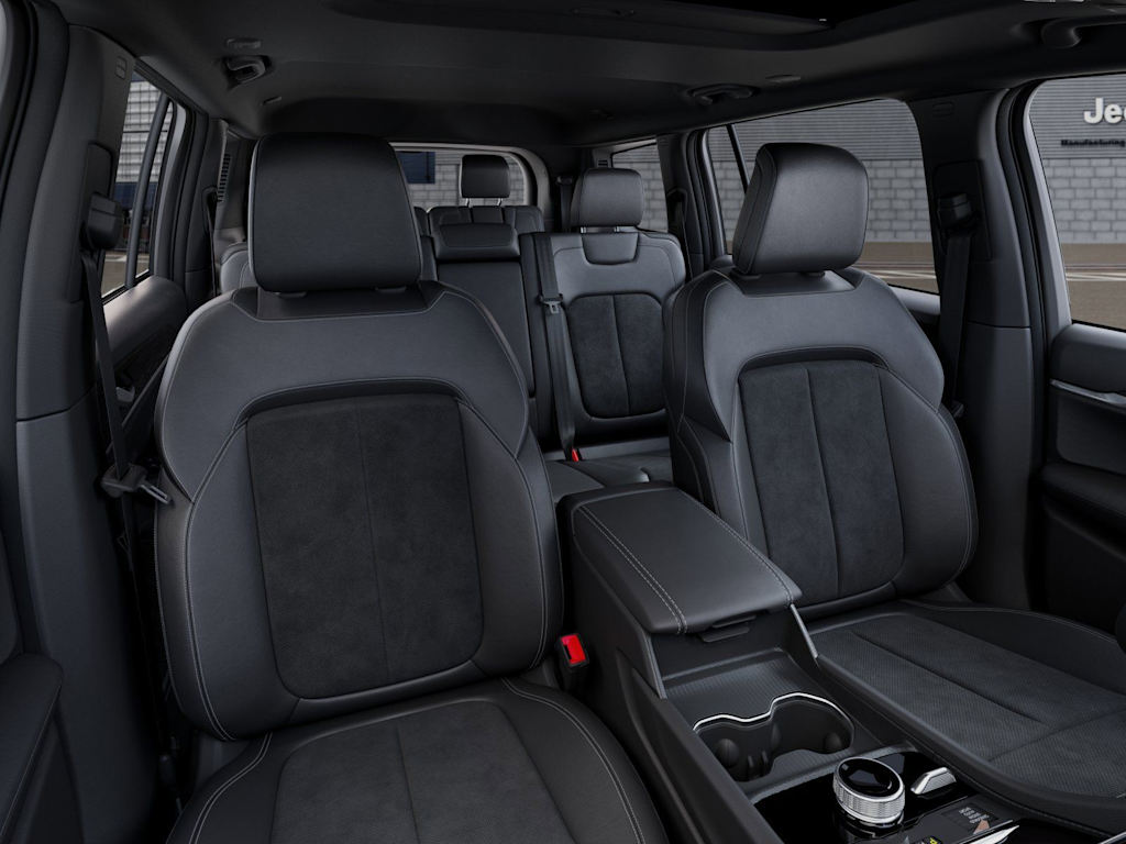 Thumbnail: 2026 Jeep Grand Cherokee L - 9