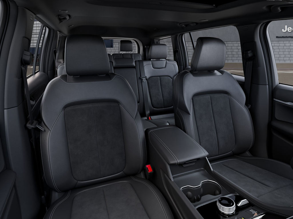 Thumbnail: 2026 Jeep Grand Cherokee L - 9