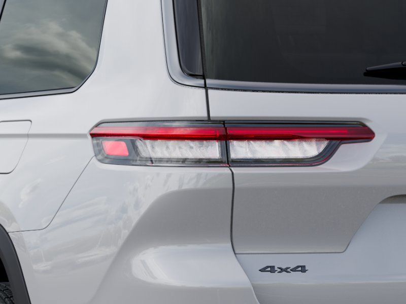 Thumbnail: 2026 Jeep Grand Cherokee L - 15