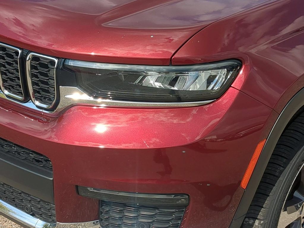 Thumbnail: 2023 Jeep Grand Cherokee L - 22
