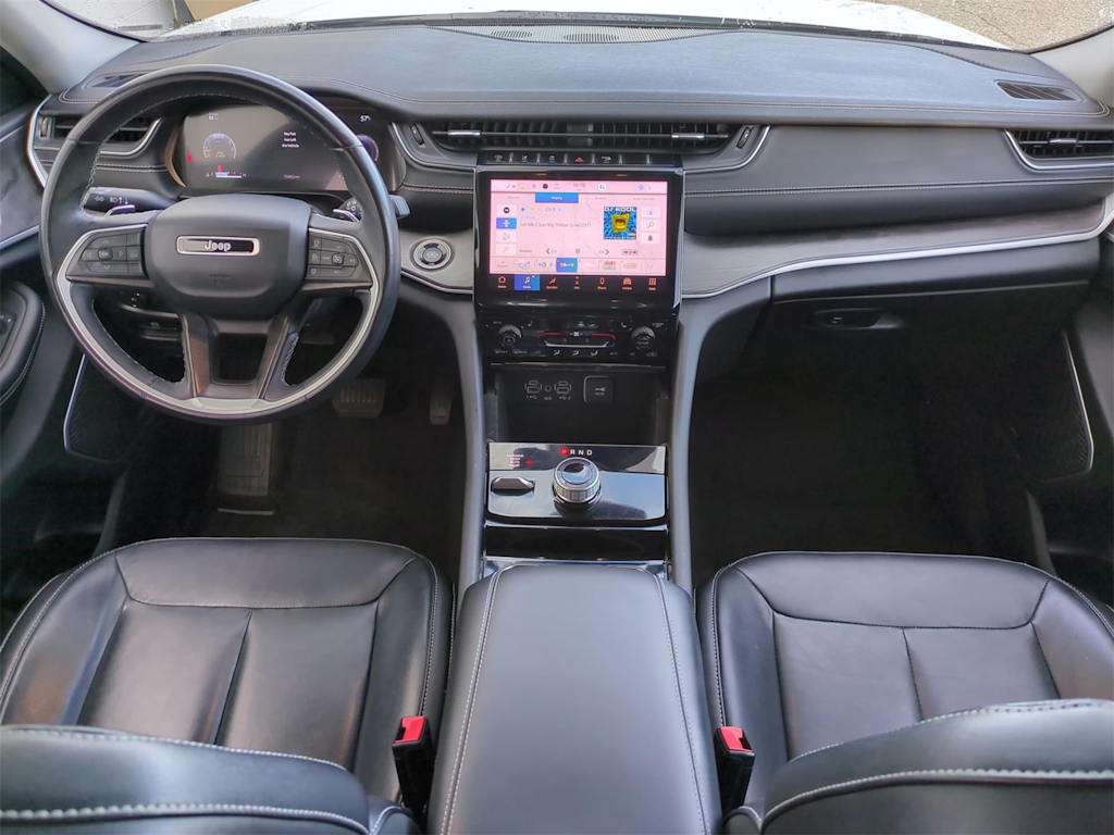 Thumbnail: 2022 Jeep Grand Cherokee L - 9