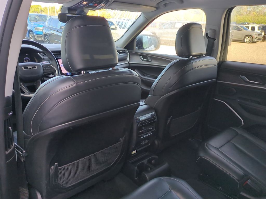 Thumbnail: 2022 Jeep Grand Cherokee L - 12