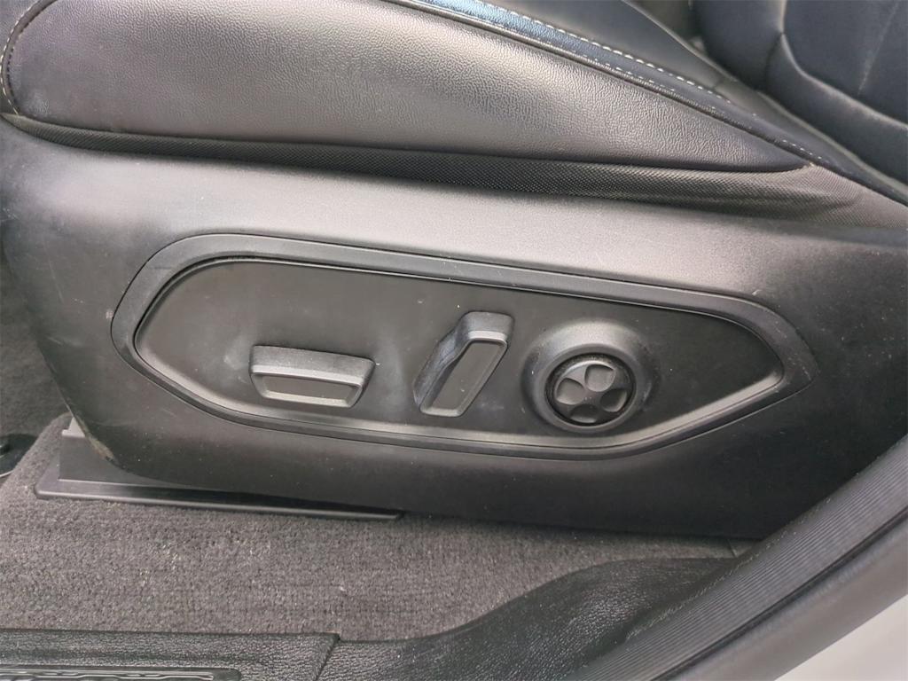 Thumbnail: 2022 Jeep Grand Cherokee L - 26