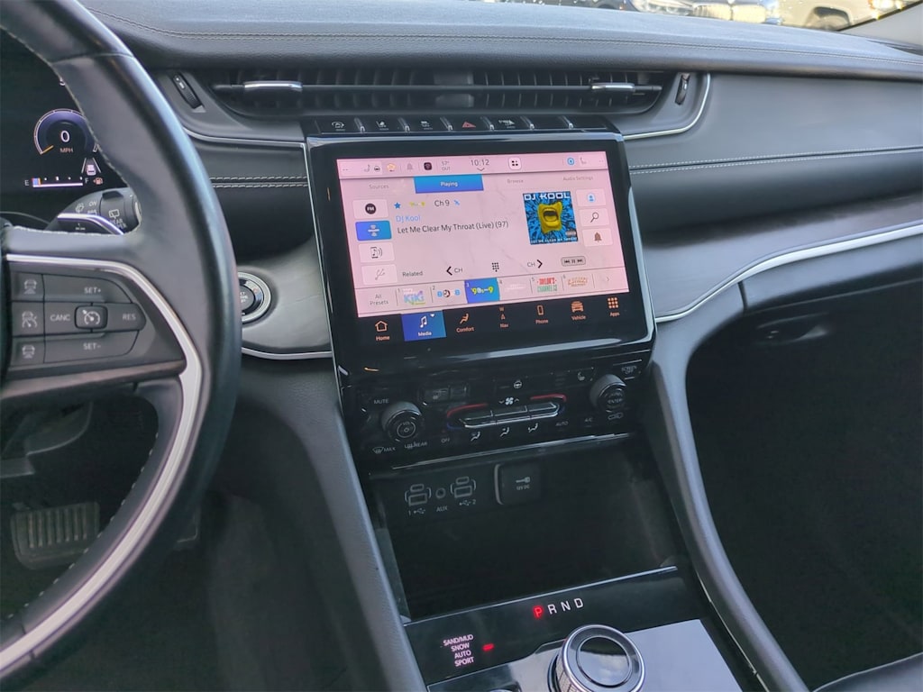 Thumbnail: 2022 Jeep Grand Cherokee L - 14