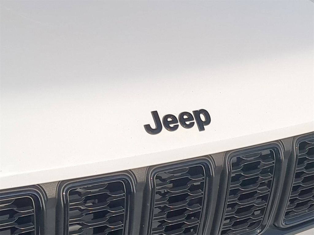 Thumbnail: 2022 Jeep Grand Cherokee L - 7