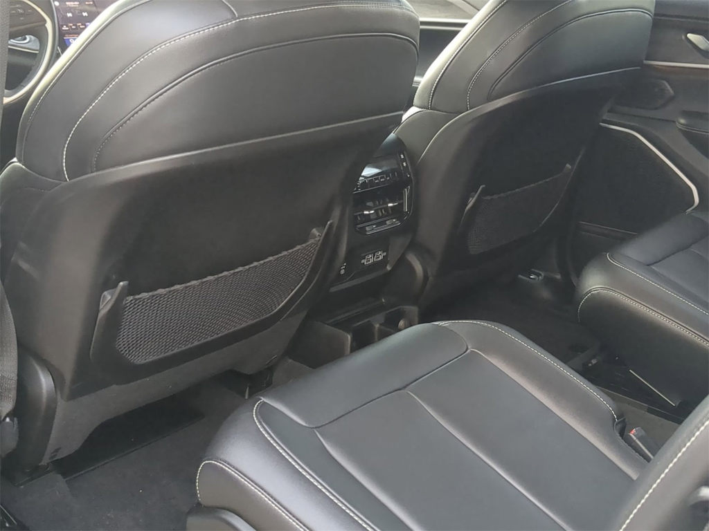 Thumbnail: 2022 Jeep Grand Cherokee L - 34