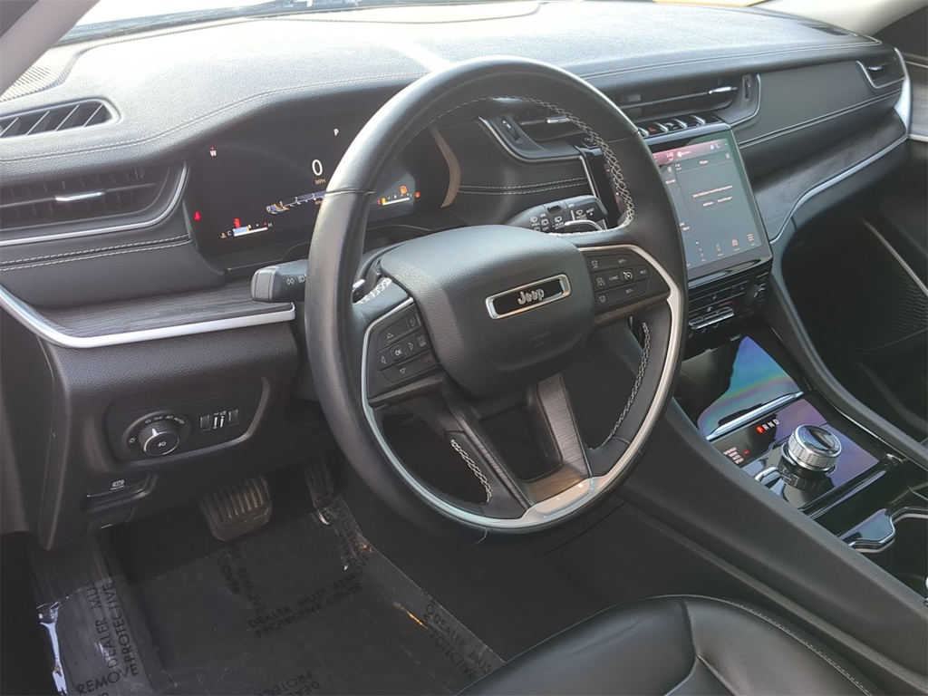 Thumbnail: 2022 Jeep Grand Cherokee L - 2