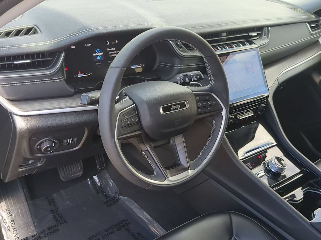 Thumbnail: 2023 Jeep Grand Cherokee L - 2
