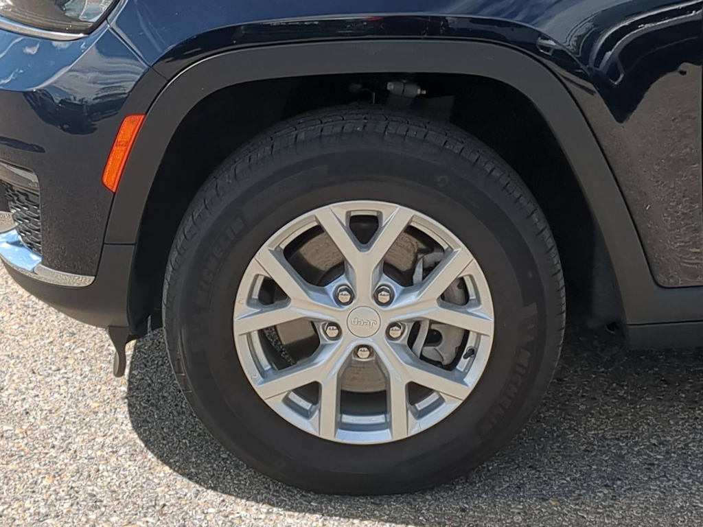 Thumbnail: 2023 Jeep Grand Cherokee L - 7