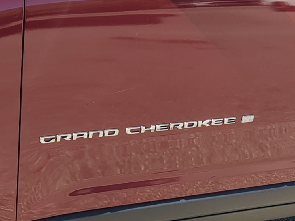 Thumbnail: 2021 Jeep Grand Cherokee L - 22