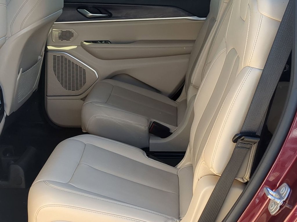 Thumbnail: 2021 Jeep Grand Cherokee L - 11