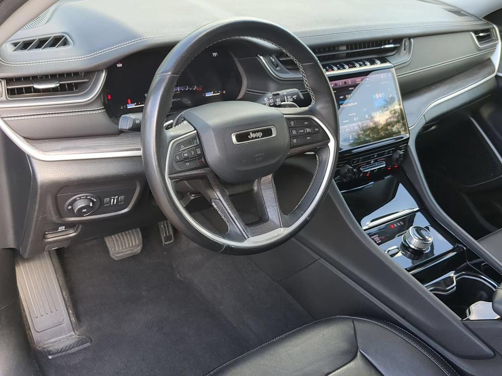 Thumbnail: 2022 Jeep Grand Cherokee L - 2