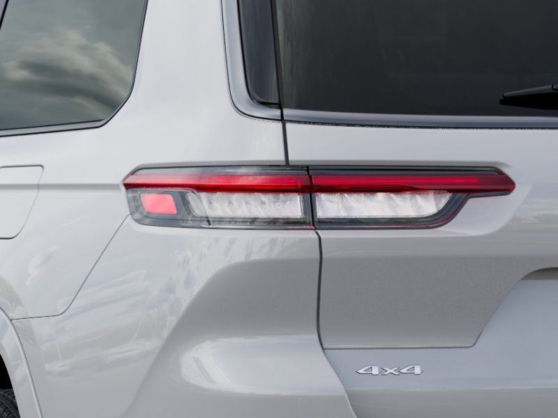 Thumbnail: 2026 Jeep Grand Cherokee L - 7