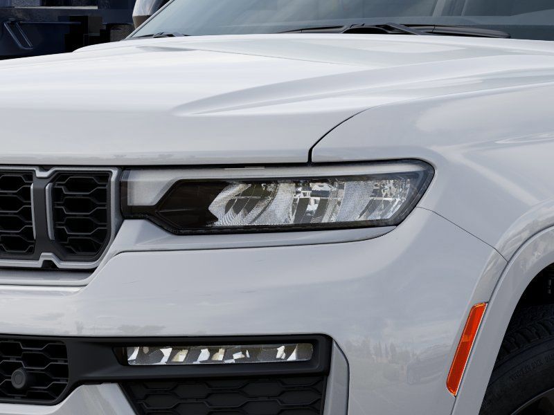 Thumbnail: 2026 Jeep Grand Cherokee L - 17
