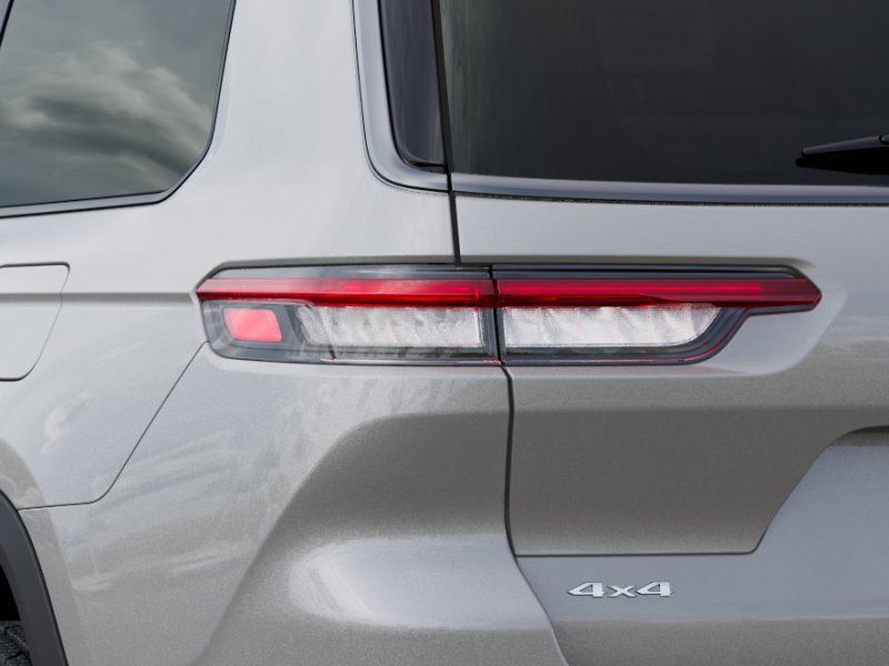 Thumbnail: 2026 Jeep Grand Cherokee L - 17