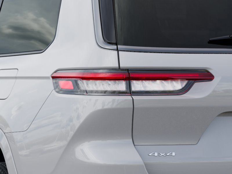 Thumbnail: 2026 Jeep Grand Cherokee L - 7
