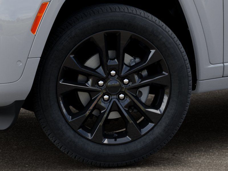 Thumbnail: 2026 Jeep Grand Cherokee L - 8