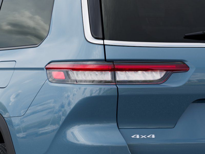 Thumbnail: 2026 Jeep Grand Cherokee L - 16