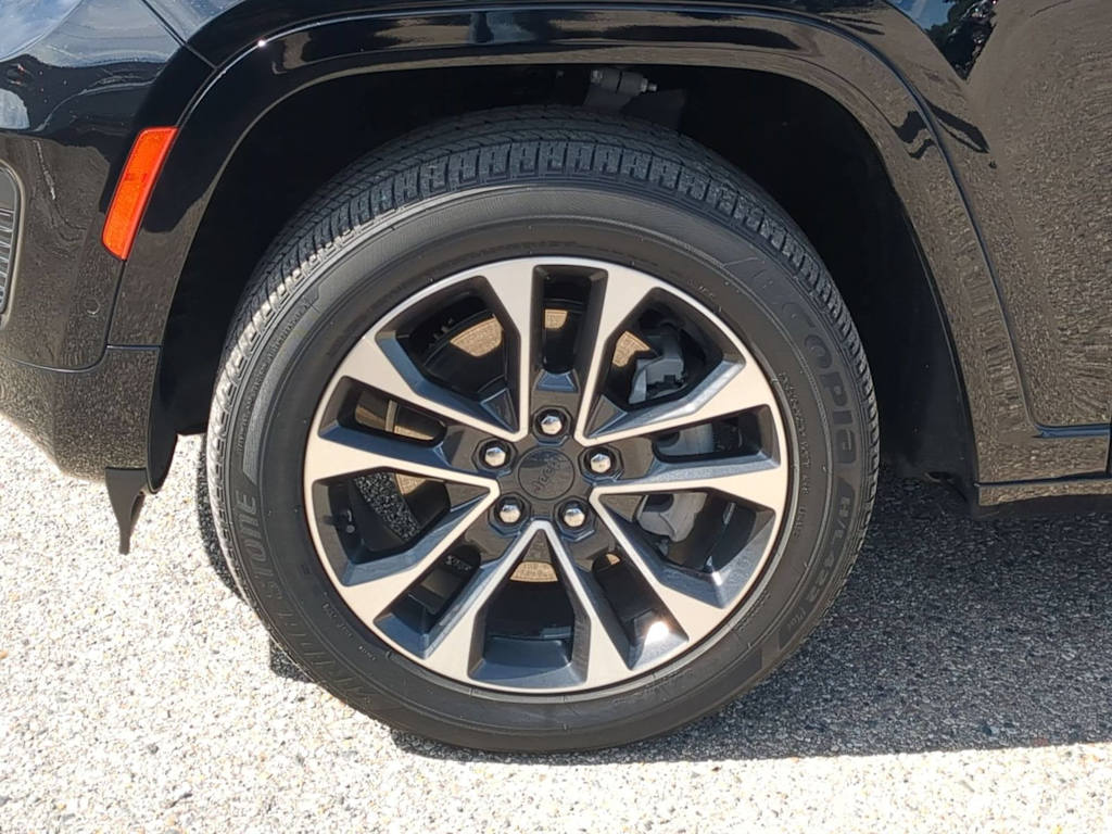 Thumbnail: 2021 Jeep Grand Cherokee L - 8