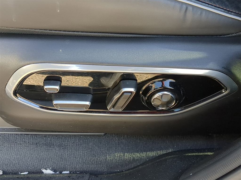 Thumbnail: 2023 Jeep Grand Cherokee L - 32