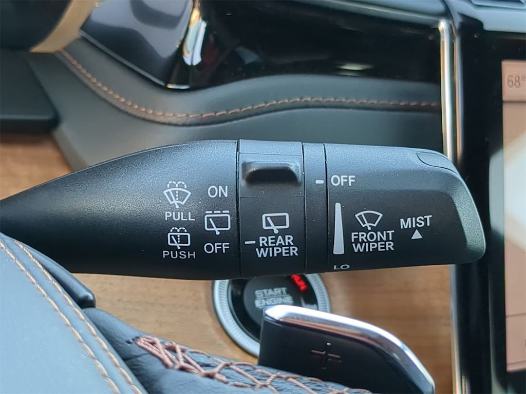 Thumbnail: 2023 Jeep Grand Cherokee L - 37