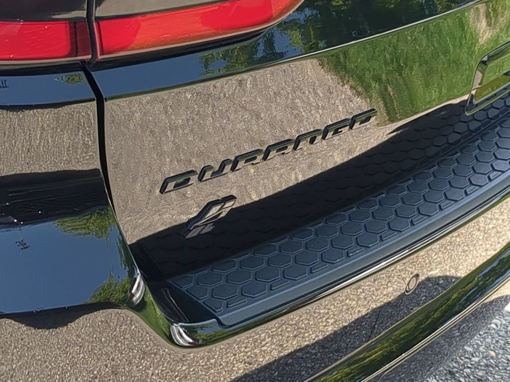 Thumbnail: 2023 Dodge Durango - 24