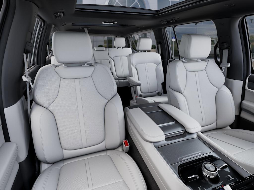 Thumbnail: 2026 Jeep Grand Wagoneer L - 8